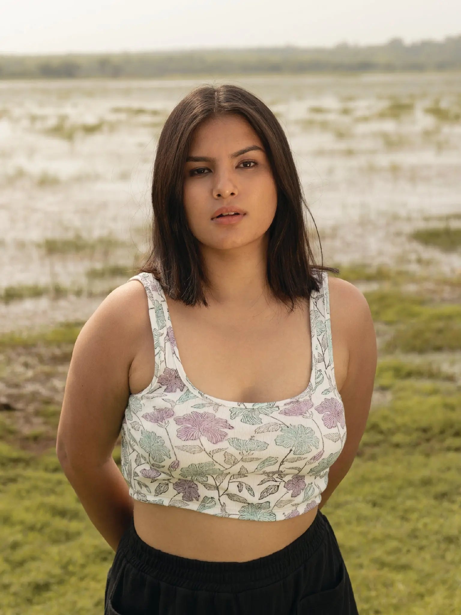 Roselle Crop Top - Almond Story