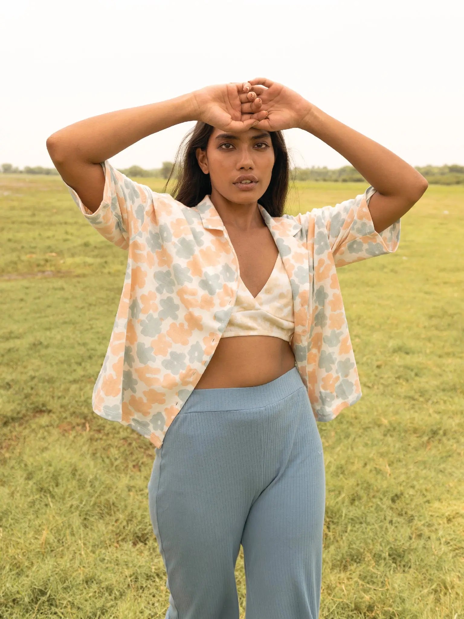 Buttercup Resort Shirt - Almond Story